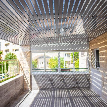 פרגולה להתקנה עצמית