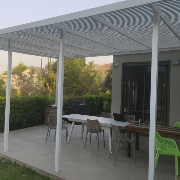 פרגולה אלומיניום דגם הייטק 3*6